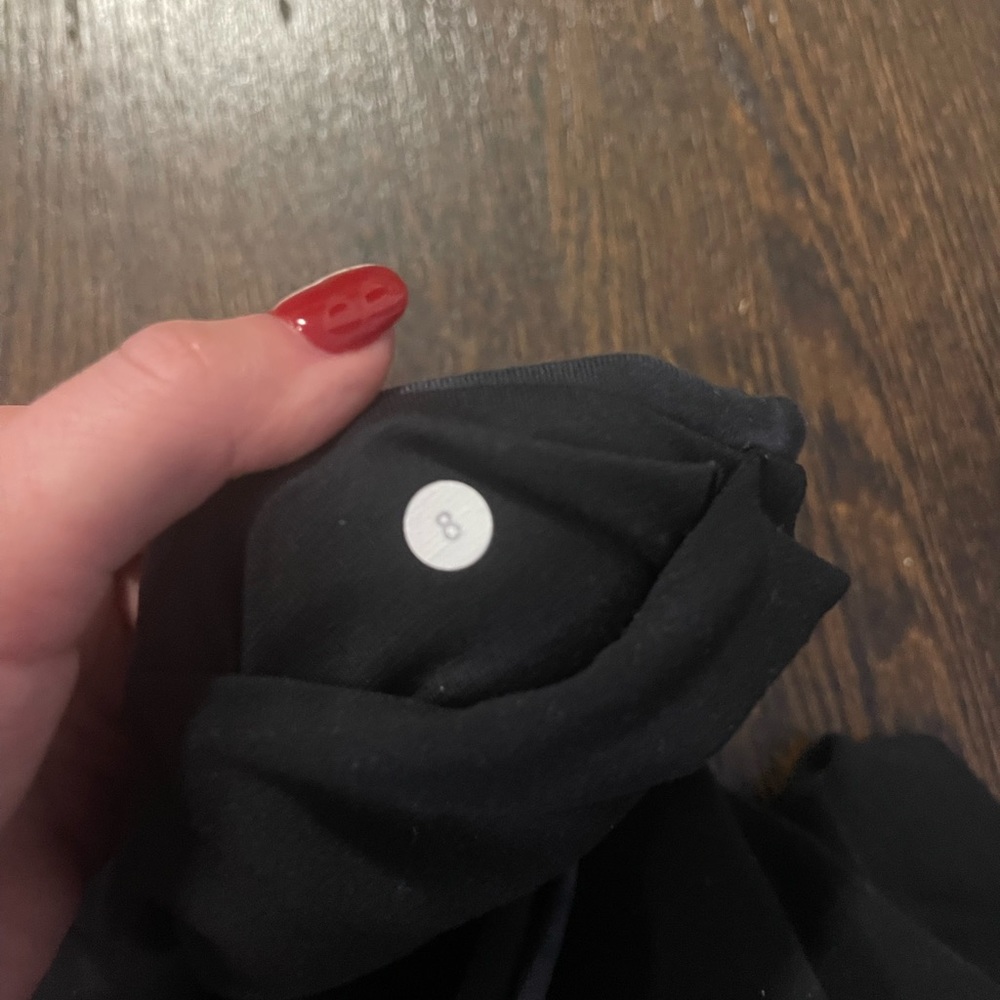 Lululemon Wunderunder Reversible 28” Size 6